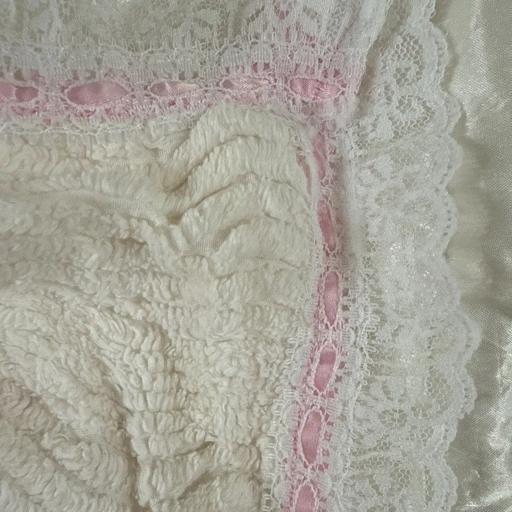 Vtg Chenille Toddler Bedspread Blanket Throw Ivory Pink Lace Satin 44x78 Shabby